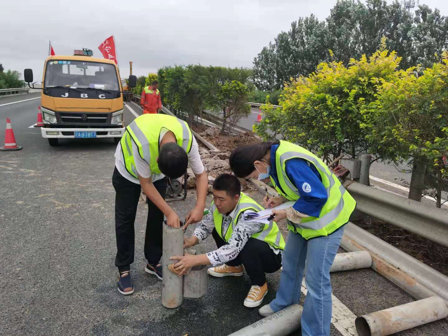辽宁中部环线K197+200事故现场交通安全设施检测报告